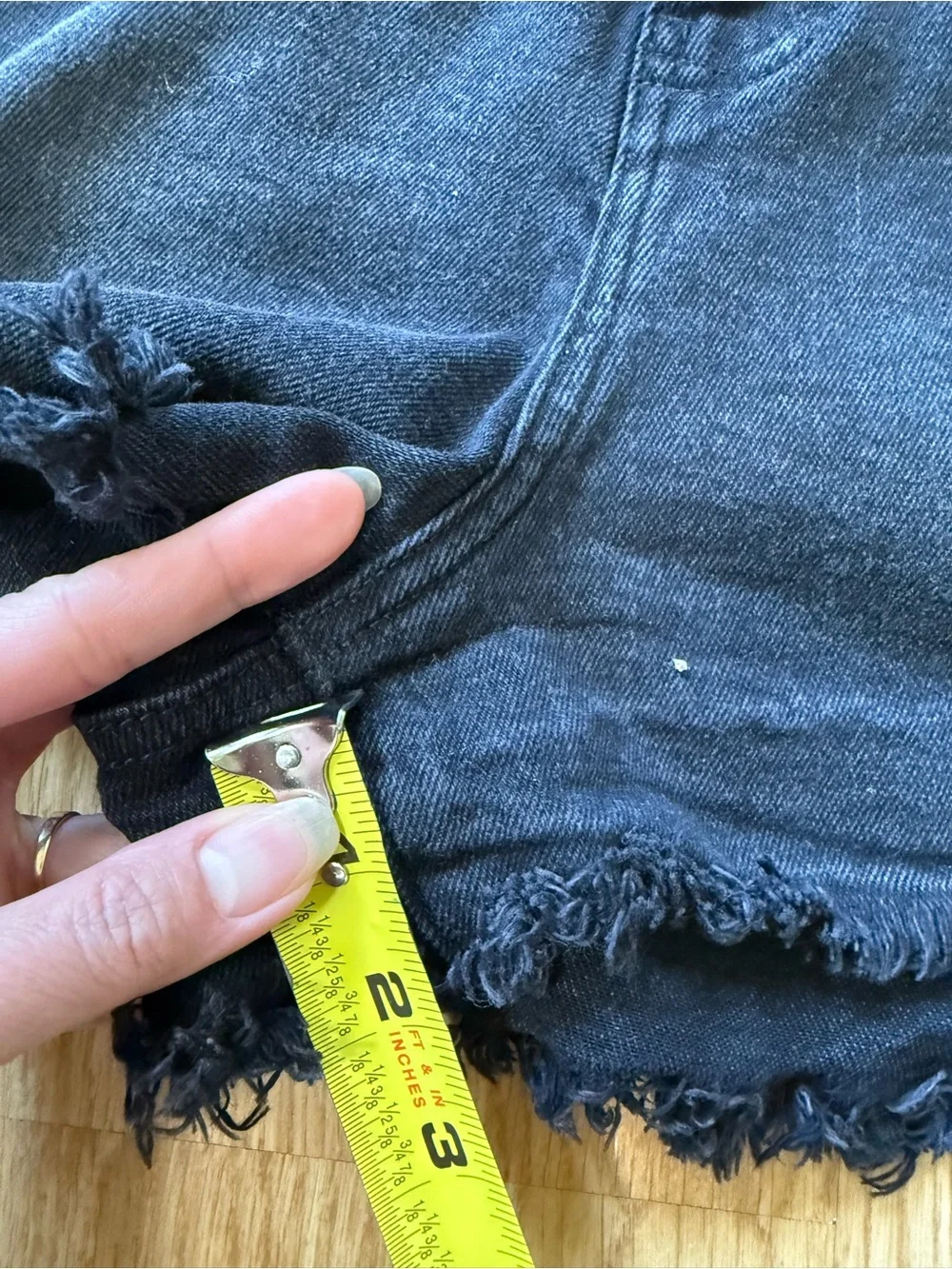 Abound Black Frayed Hem Distressed Denim Shorts- Size 31 - Picture 9 of 12